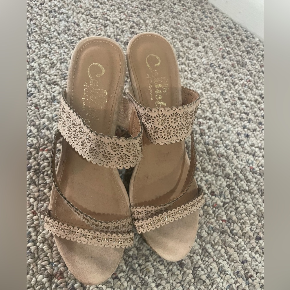 Callisto wedge sandals size 9